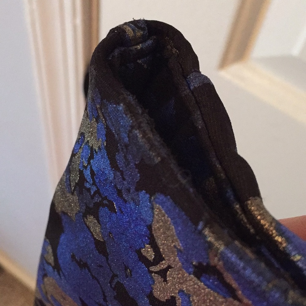 Blue-silver floral print skirt. Size XL. - Picture 6 of 7